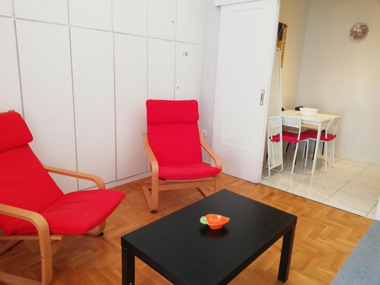 Wonderful Apartment In Central Афины Экстерьер фото