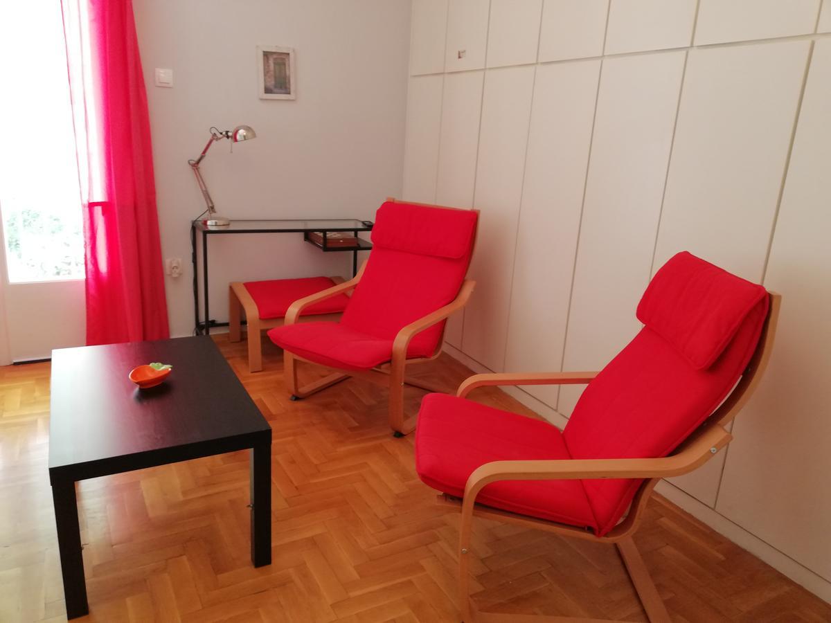 Wonderful Apartment In Central Афины Экстерьер фото